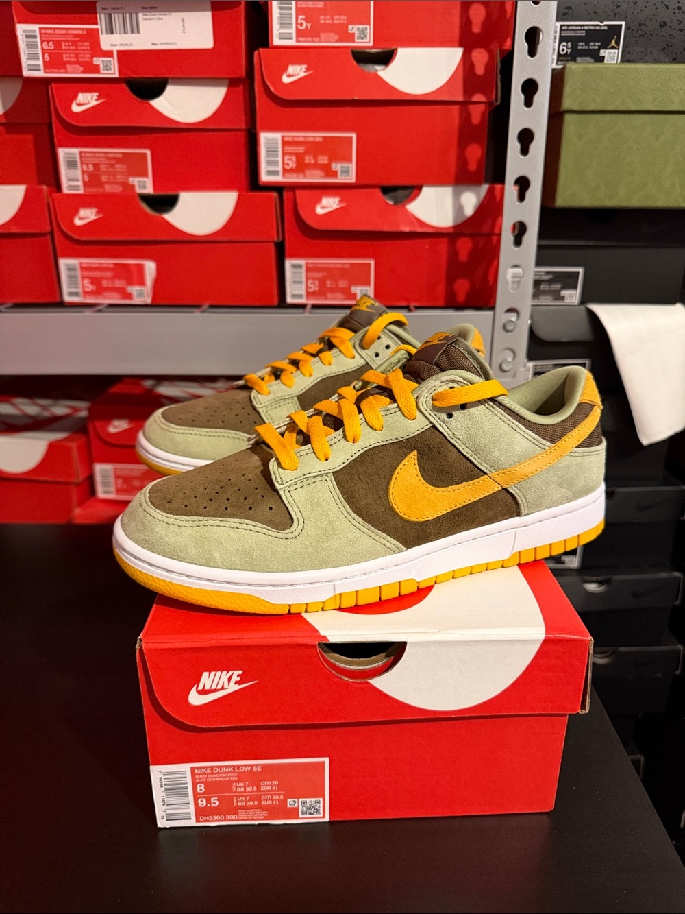 Nike Men's Dunk Low Dusty Olive Men Size 8